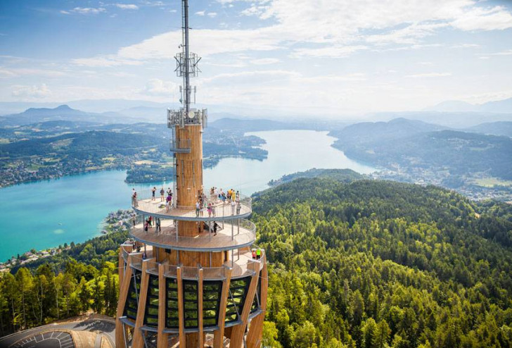 ZJEŻDŻALNIA TRANSMISYJNA