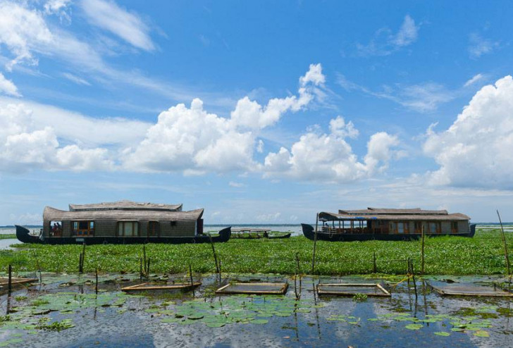 NA LUKSUSOWYM SZLAKU