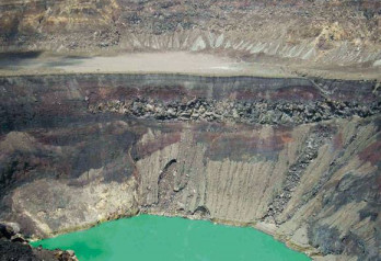 ZIELONE OKO ŚWIĘTEJ ANNY