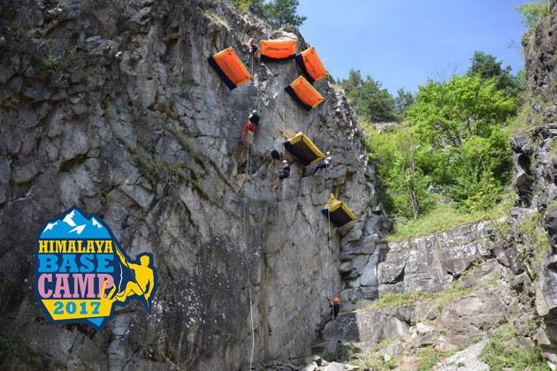Himalaya Base Camp - pierwszy w Polsce wiszący biwak na skalnej ścianie