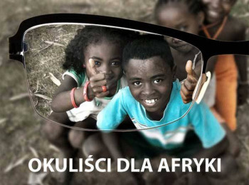 Okulistka z Polski przebadała już wzrok ponad 1000 dzieci w Kamerunie!
